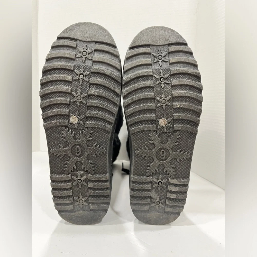 Arizona Jean Co Womens Shawner Flat‎ Heel Winter Boots. Size 9. Color: Black